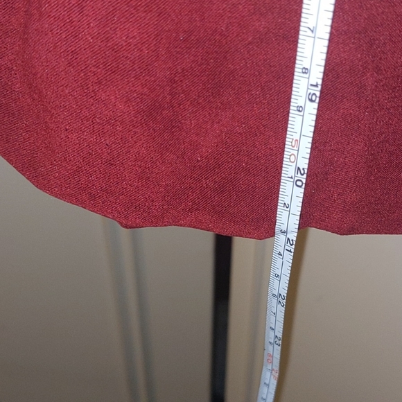 Red Skirt with Zipper size 16 - Picture 3 of 4